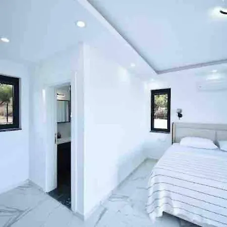 Mi Kasa Vila